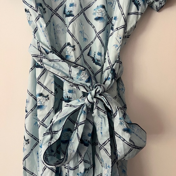 Holly Shae Design Bamboo Pagoda Blue Flutter Sleeve Midi Dress - Picture 4 of 4